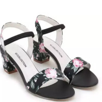 black-printed-medium-heel-for-women